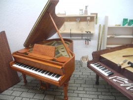 Klavierbauerwerkstatt, Detail2.jpg